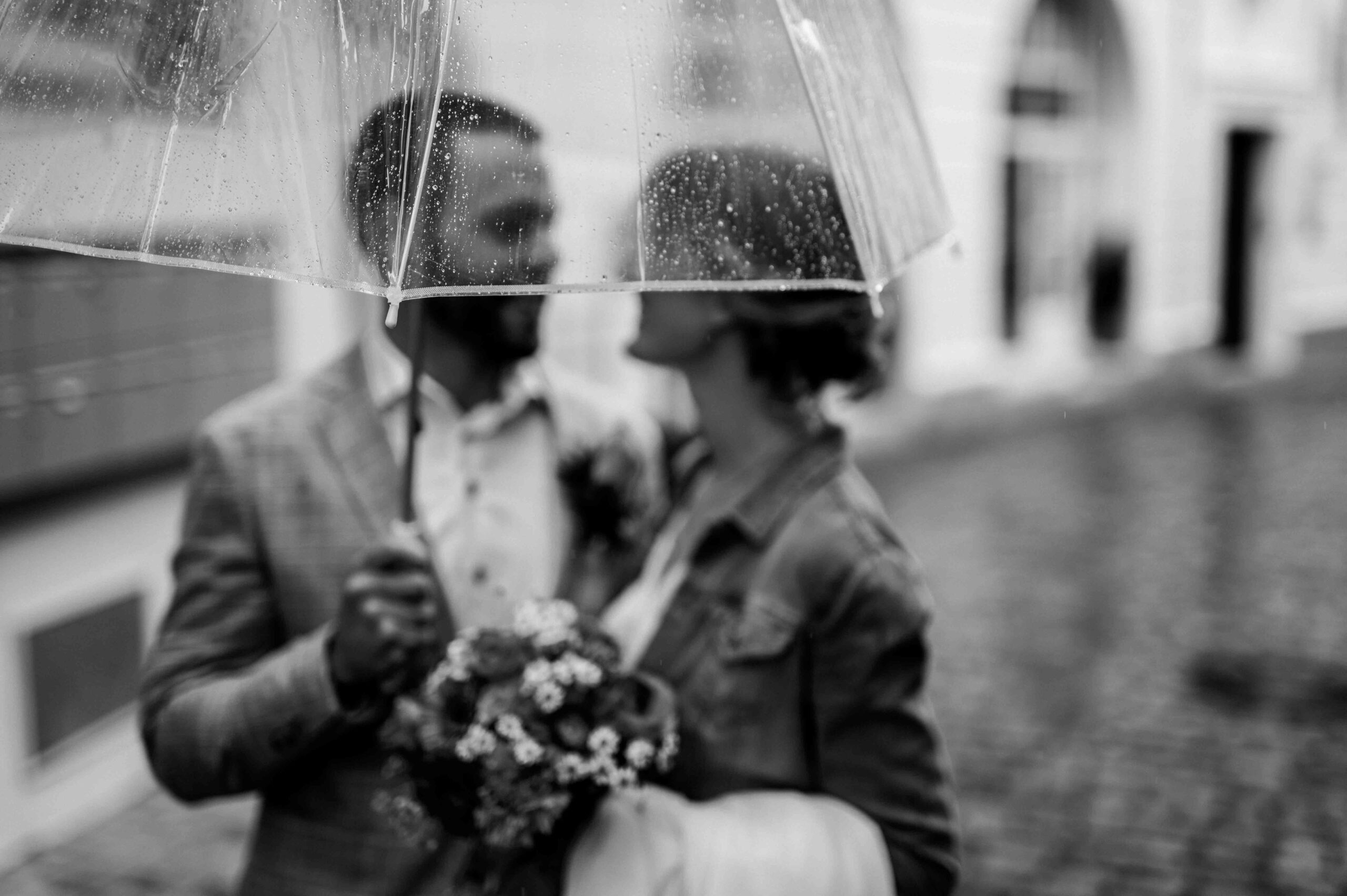 Brautpaarshooting im Regen